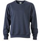 color:navy